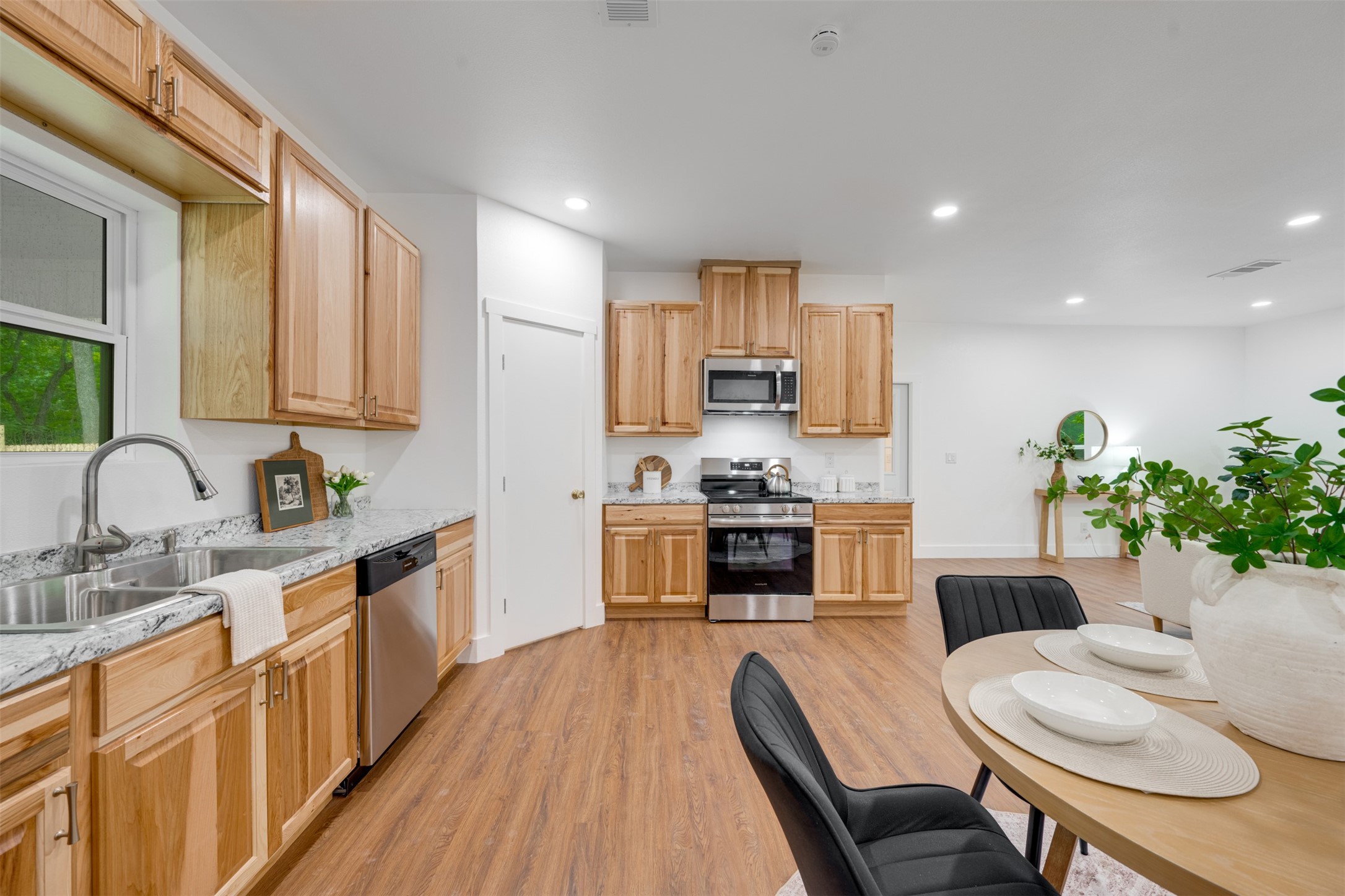 130 Private Road 35407 Sumner TX 75486