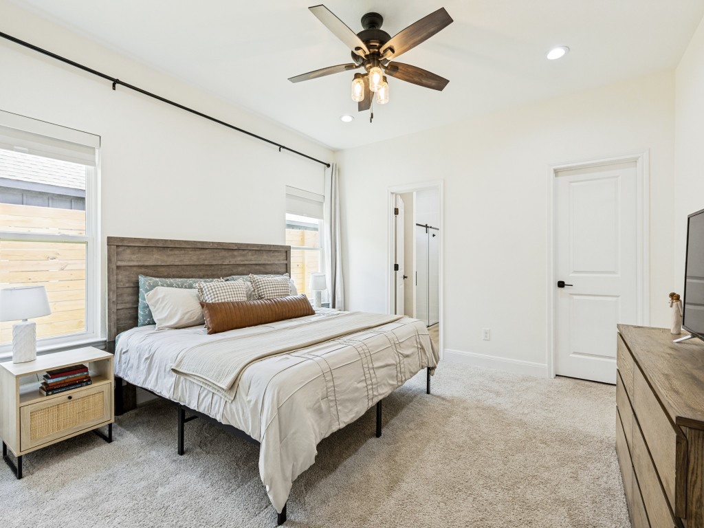 301 S Oak Street Boyd TX 76023