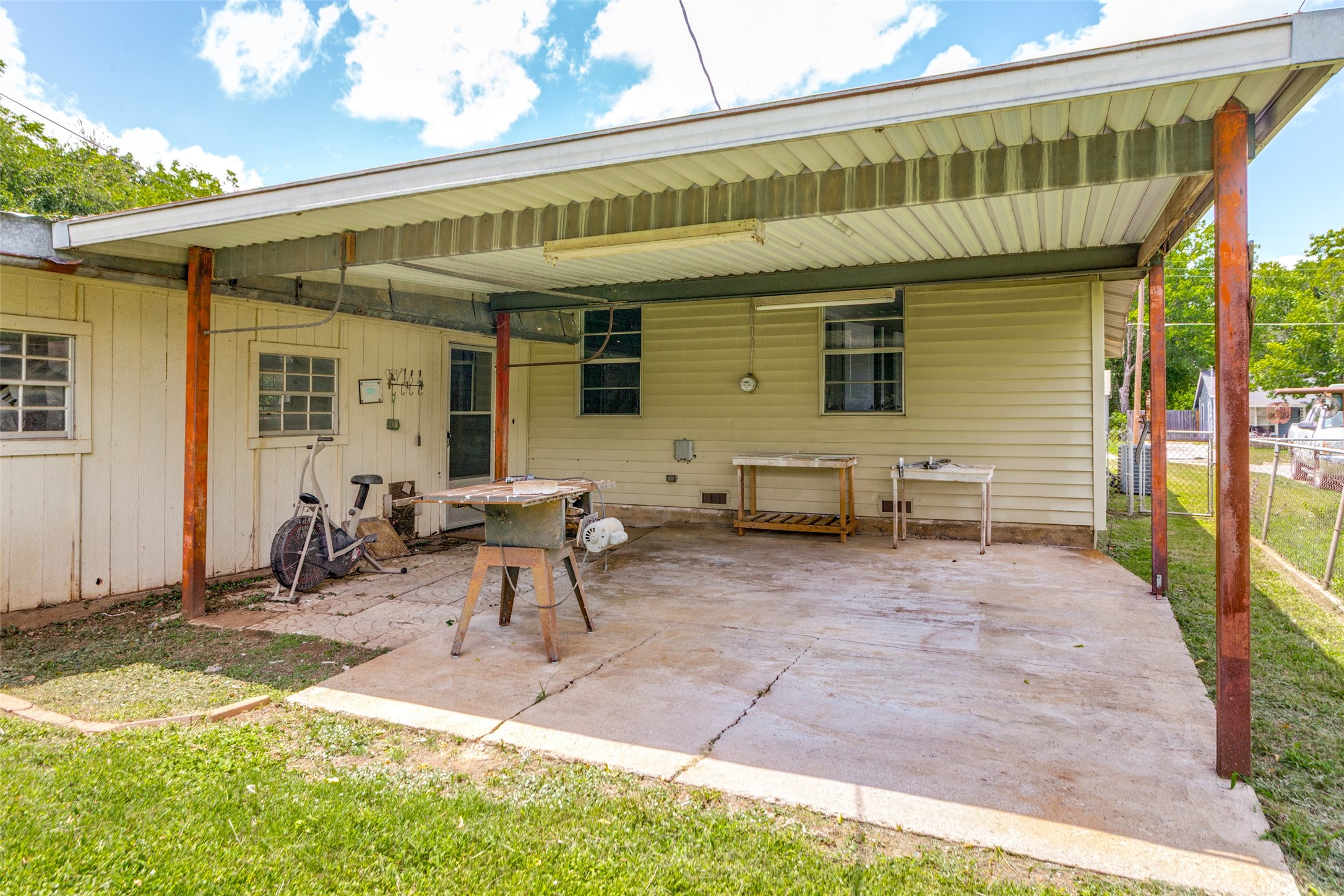 417 Marengo Street Cleburne TX 76033