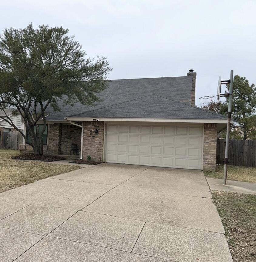 2462 Claremont Drive Grand Prairie TX 75052
