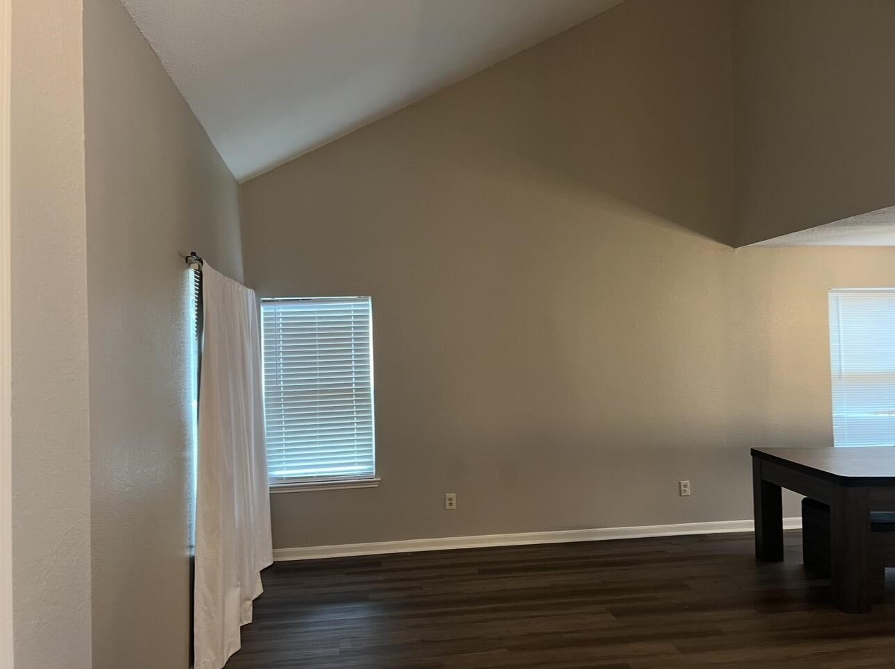 2462 Claremont Drive Grand Prairie TX 75052