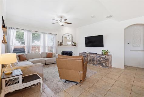 1101 Pennybaker Lane Mckinney TX 75071