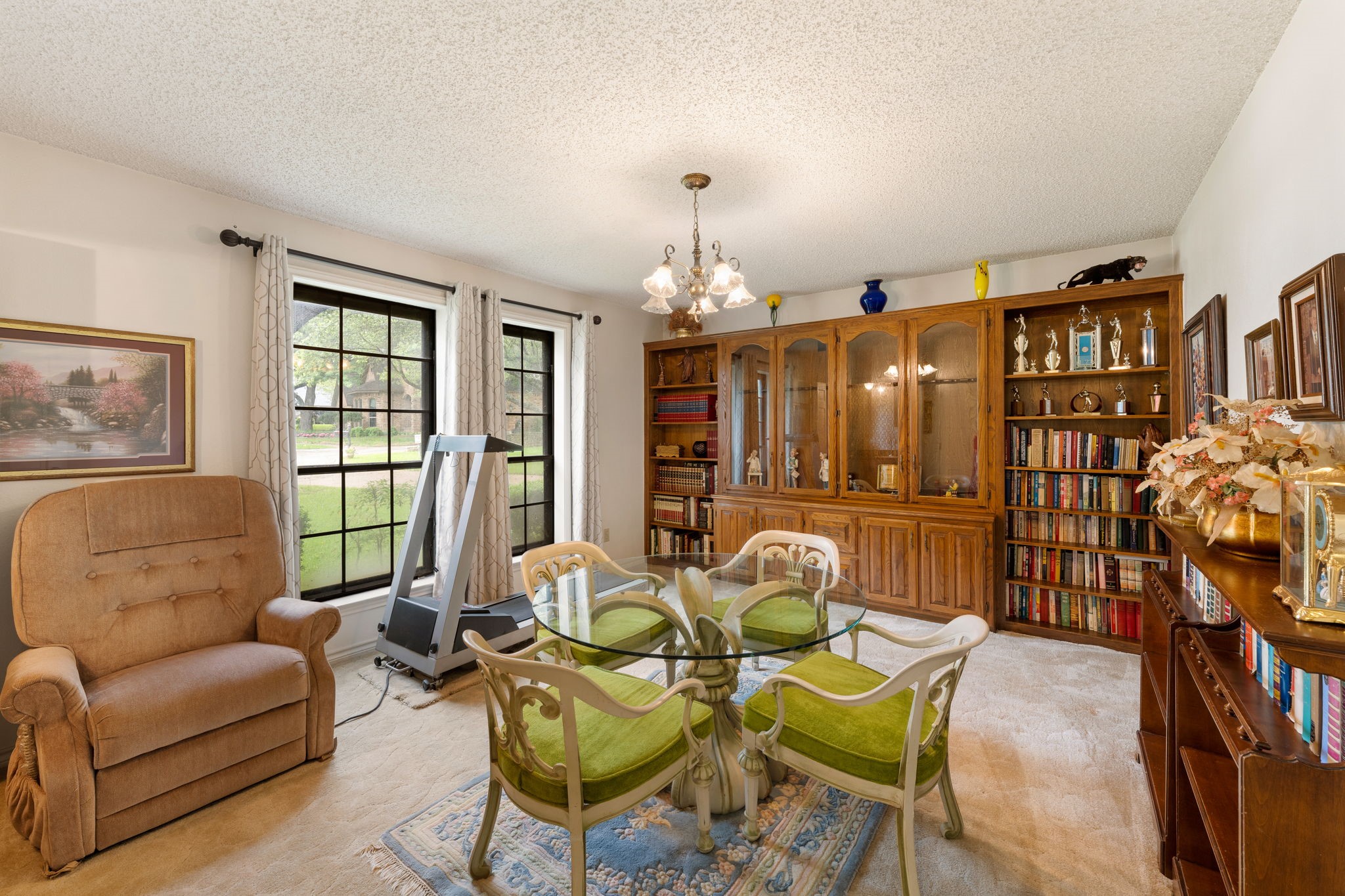 121 Nicklaus Nook Lancaster TX 75146