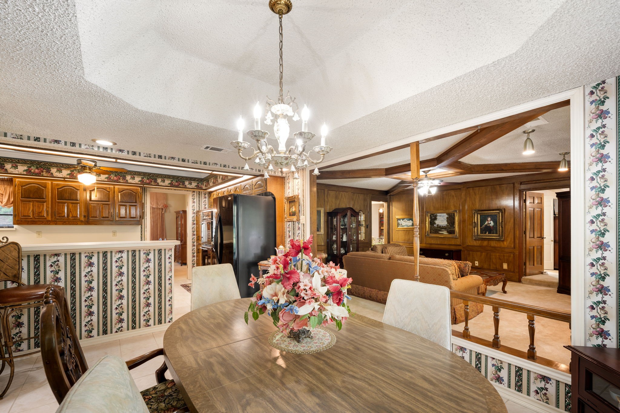 121 Nicklaus Nook Lancaster TX 75146