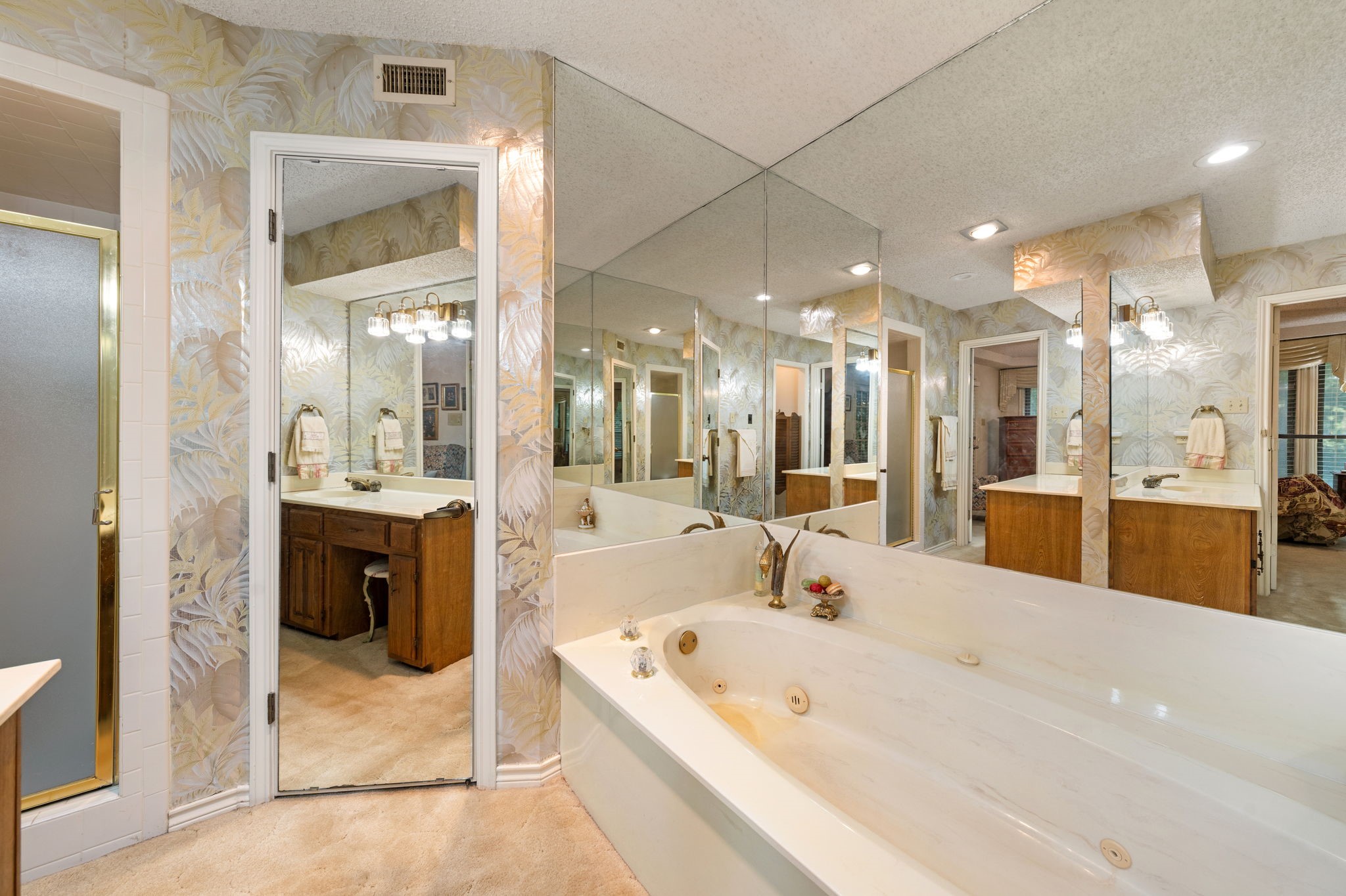 121 Nicklaus Nook Lancaster TX 75146