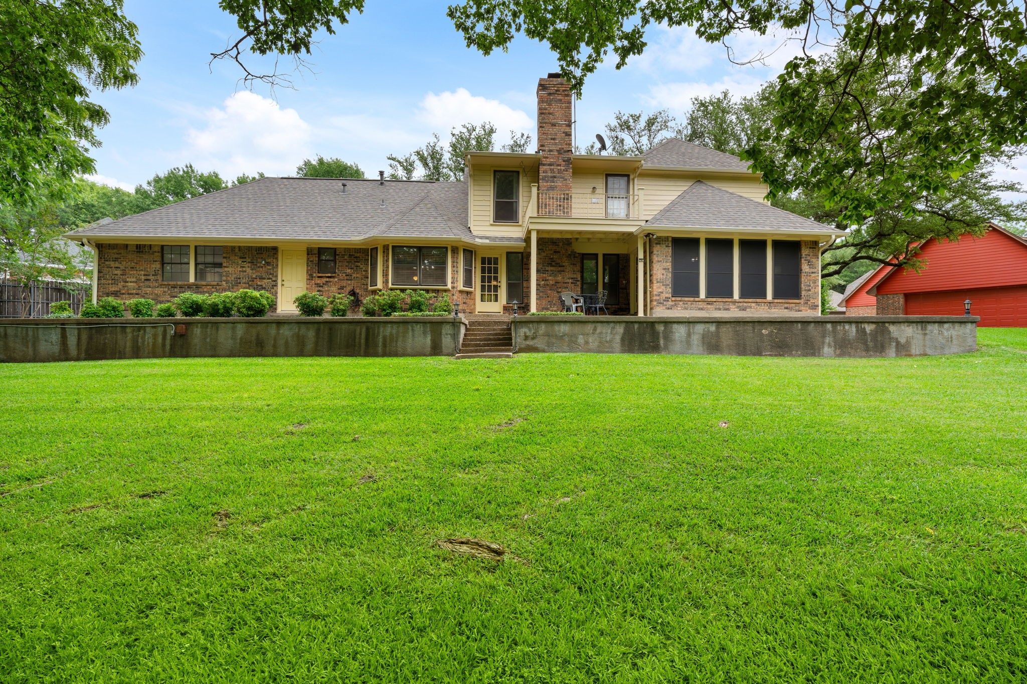 121 Nicklaus Nook Lancaster TX 75146