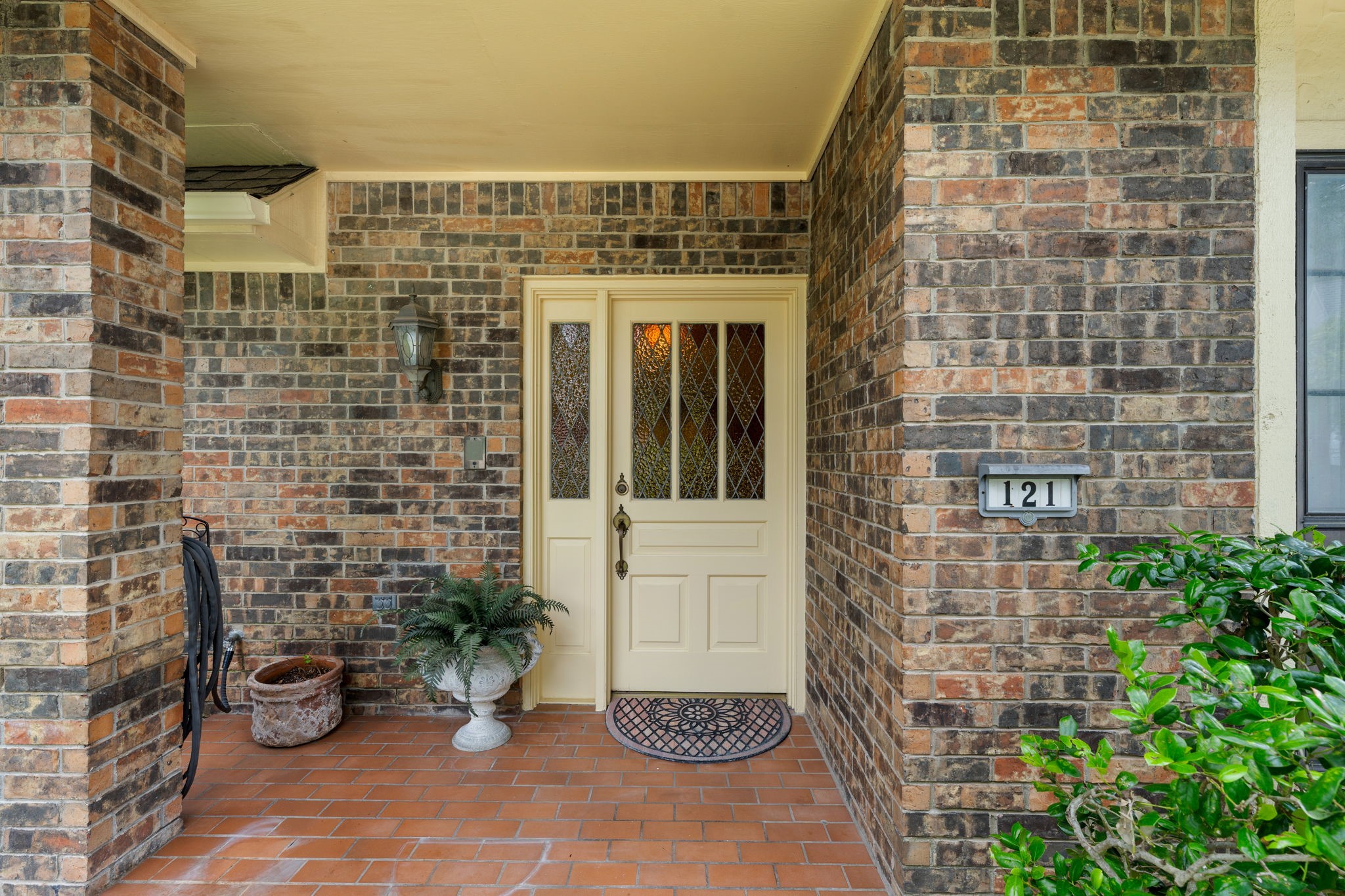 121 Nicklaus Nook Lancaster TX 75146