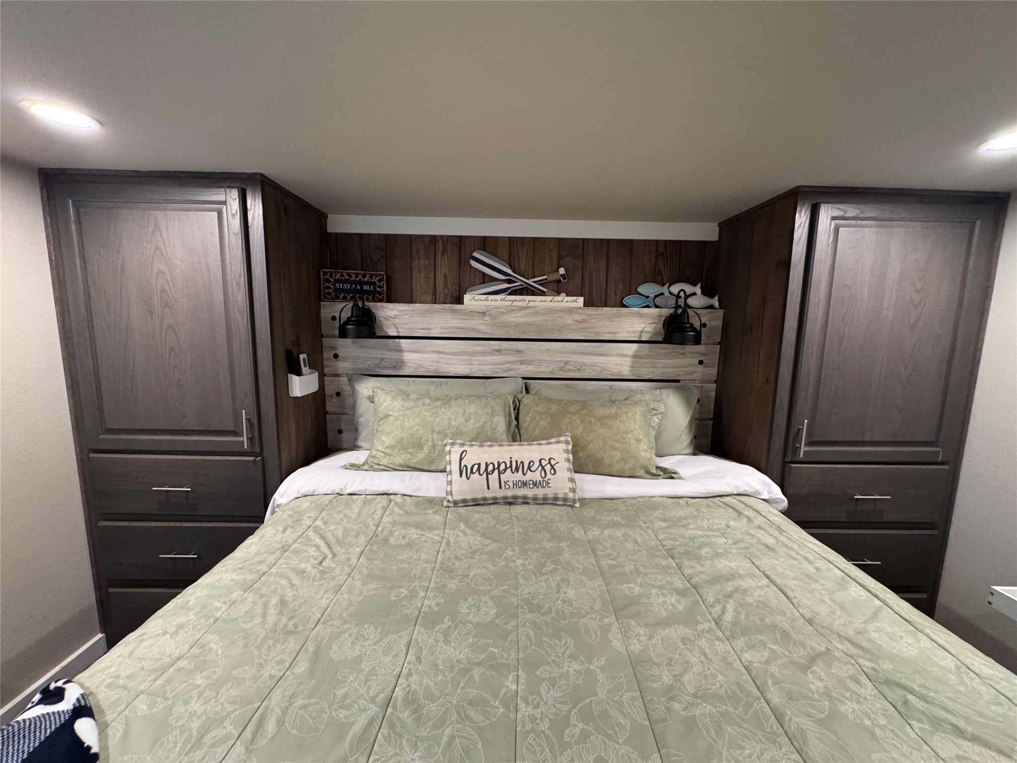 5000 Waterfront Road Kerens TX 75144