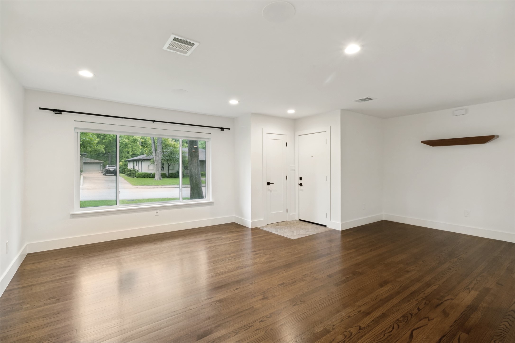 8029 Claremont Drive Dallas TX 75228