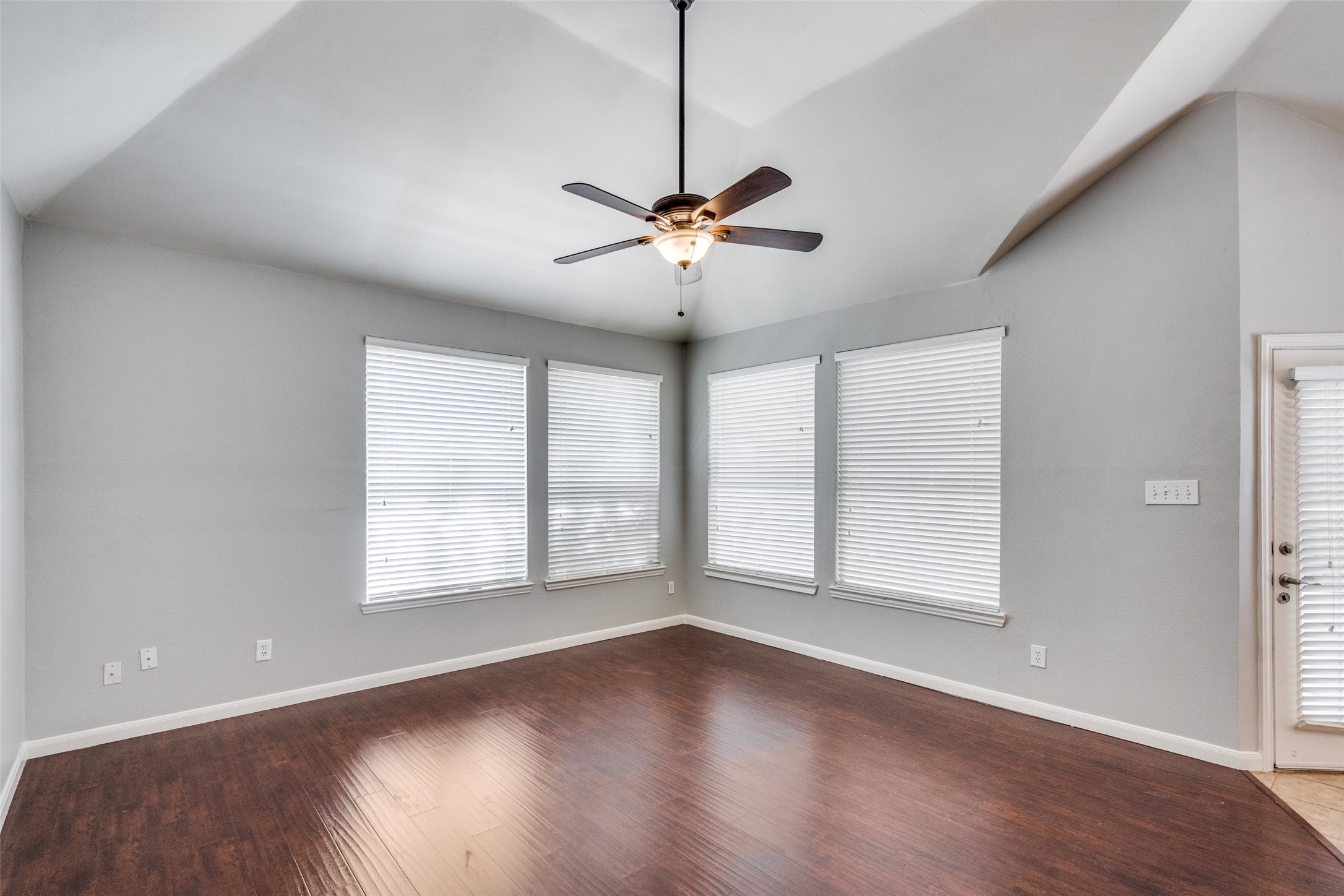 3117 Irvine Drive Carrollton TX 75007