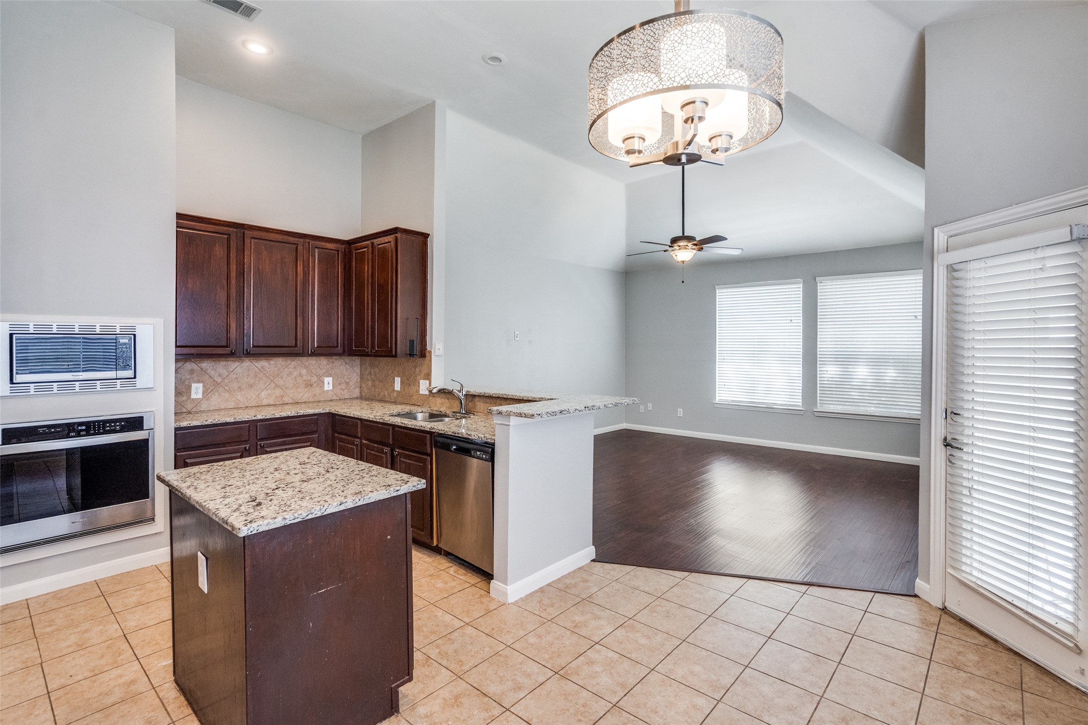 3117 Irvine Drive Carrollton TX 75007