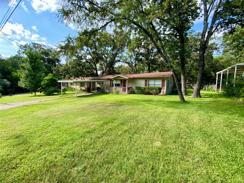 704 W Elm Street Canton TX 75103