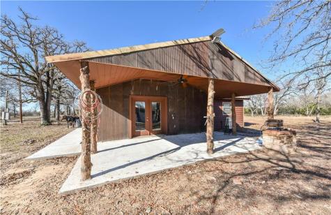 12200 Winn Road Franklin TX 77856