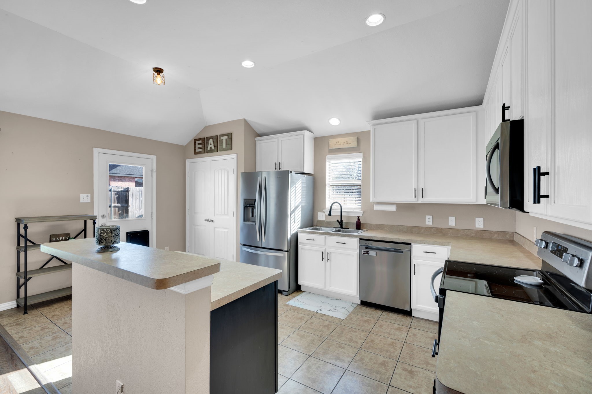 141 Ringneck Drive Sanger TX 76266