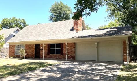 611 Waggoner Drive Arlington TX 76013