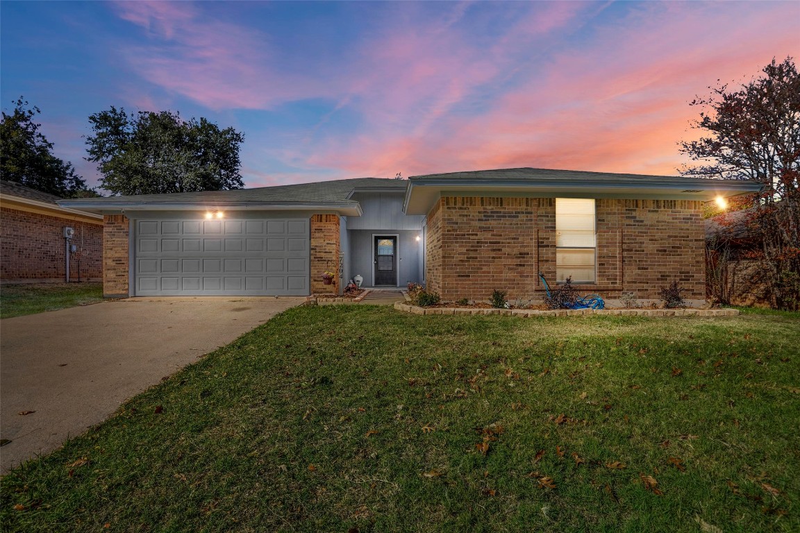 7204 Misty Meadow Drive S Fort Worth TX 76133