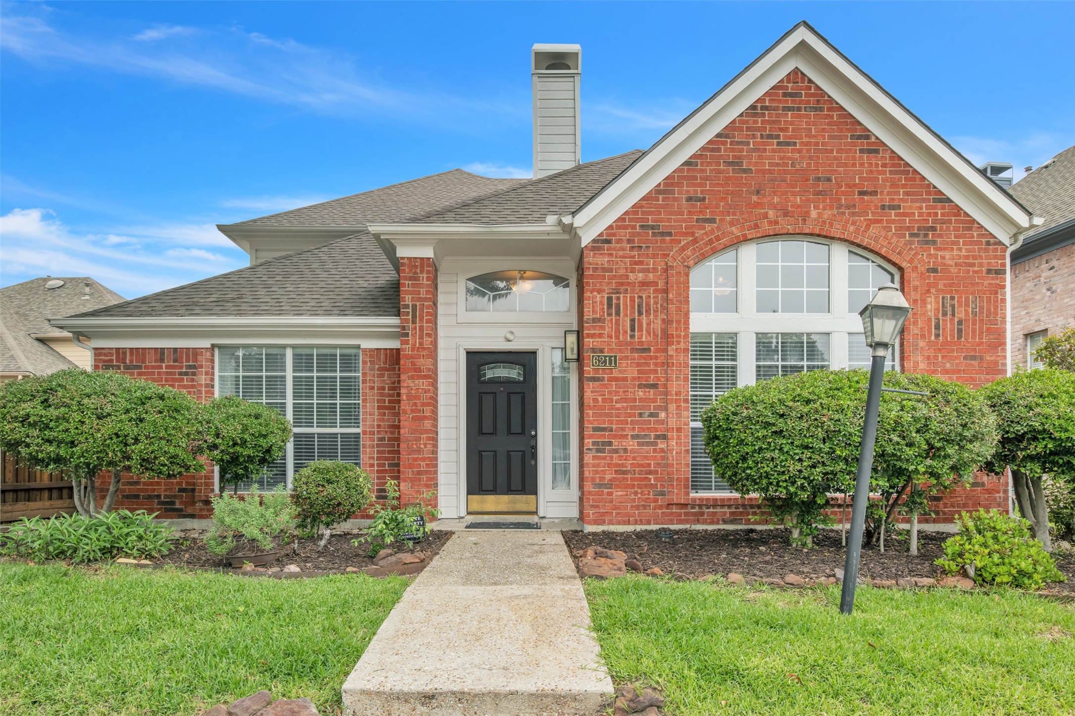 6211 Bentwood Trail Dallas TX 75252