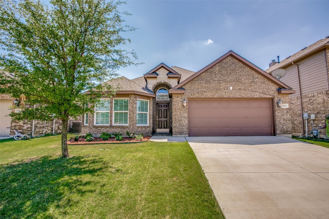 9512 Brittlebrush Trail Fort Worth TX 76177