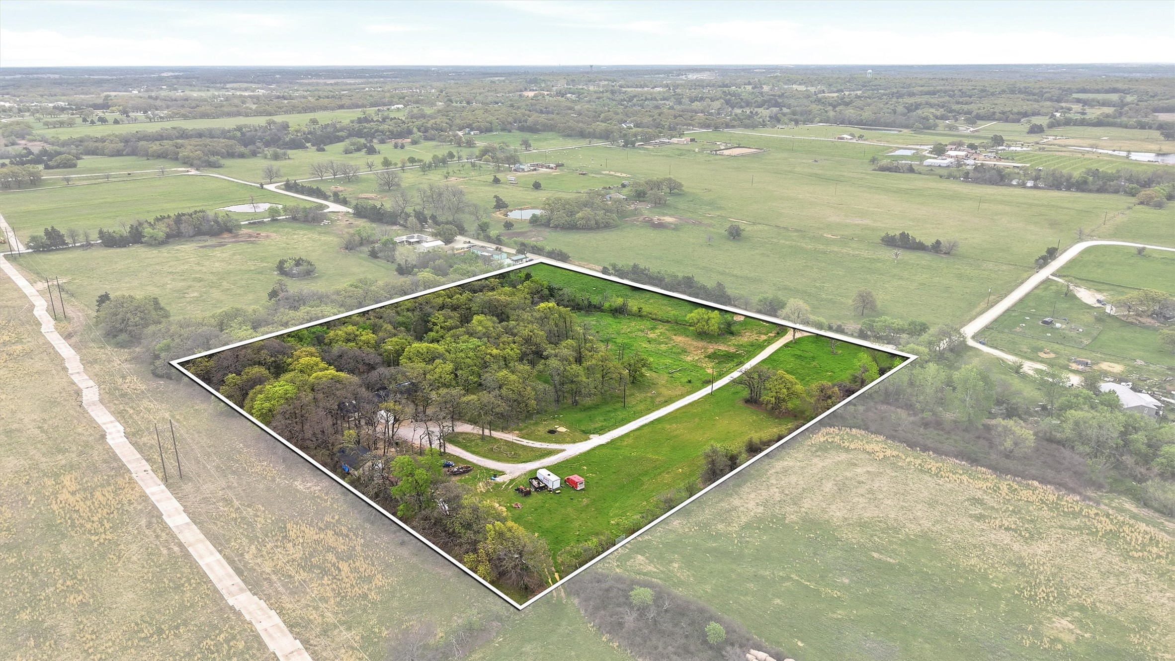 711 County Road 162 Gainesville TX 76240