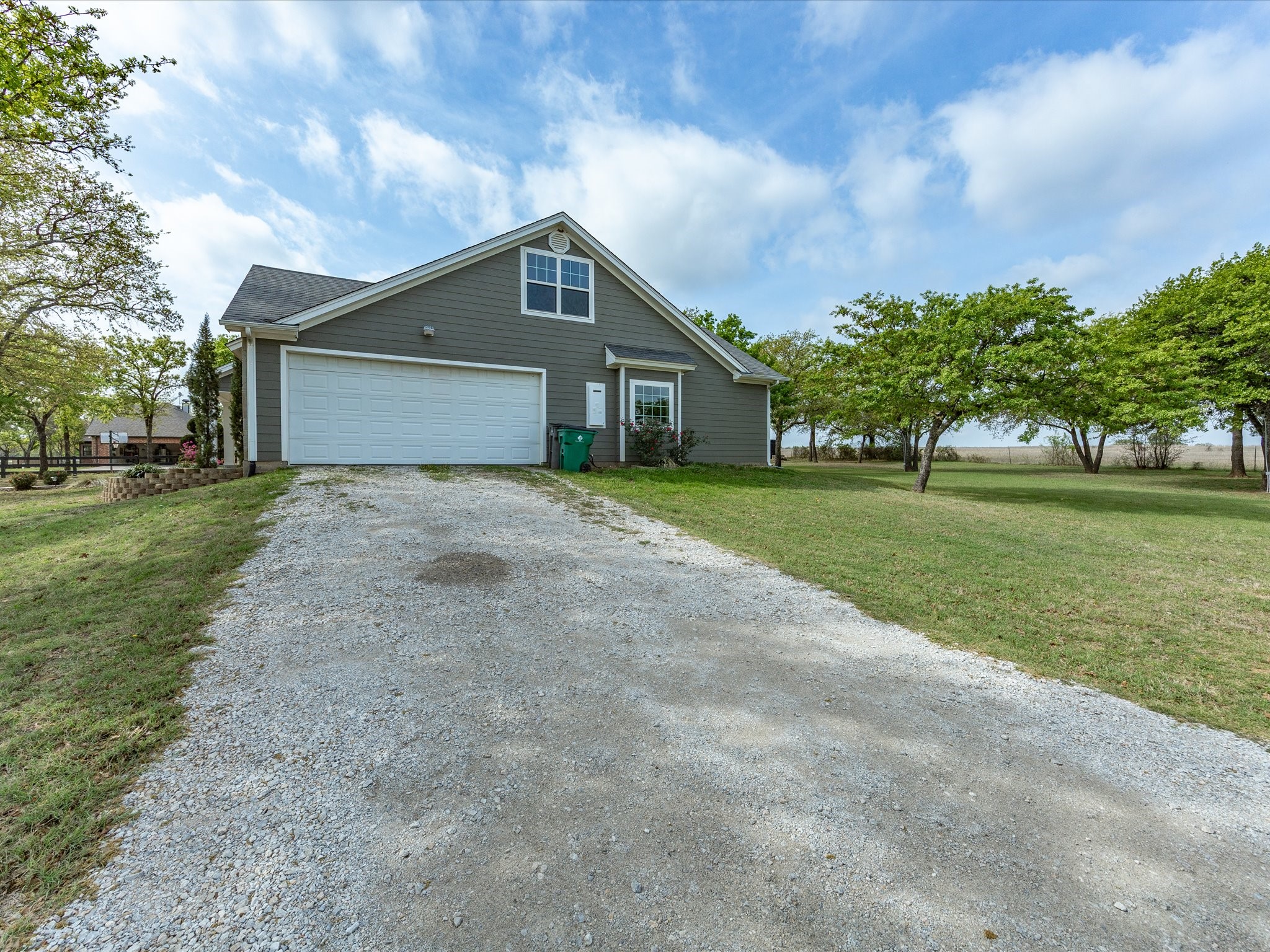 299 Briar Creek Lane Bowie TX 76230