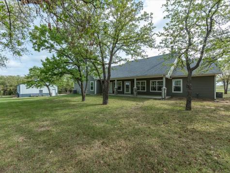 299 Briar Creek Lane Bowie TX 76230