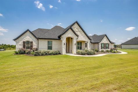 9612 Peaceful Escape Way Grandview TX 76050