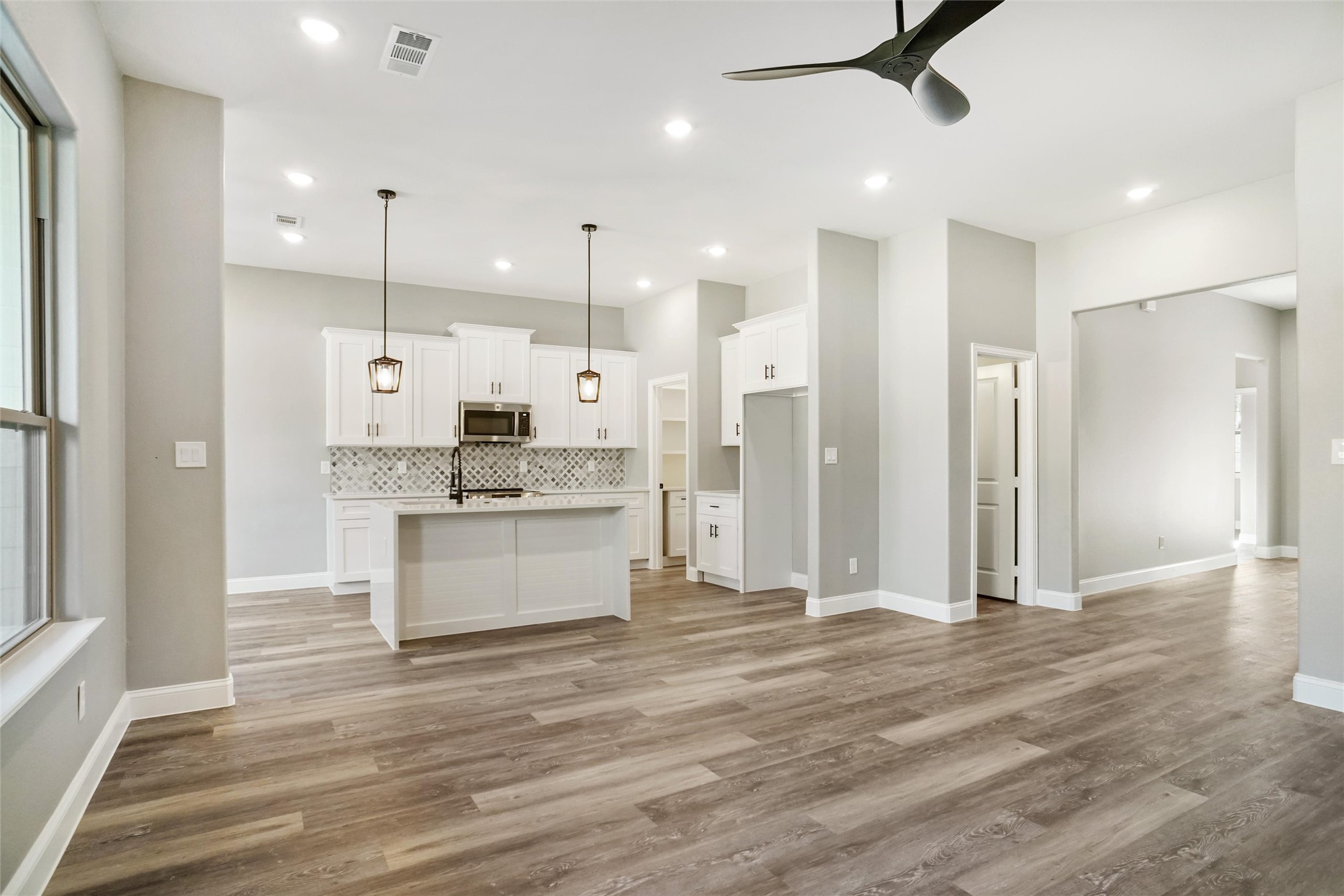 4913 Wichita Street Granbury TX 76048