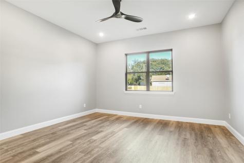 4913 Wichita Street Granbury TX 76048