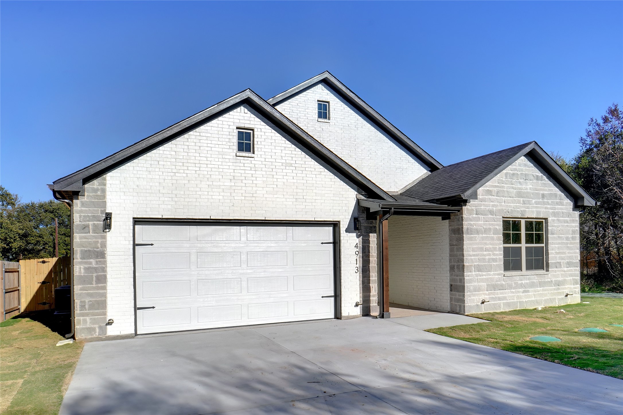 4913 Wichita Street Granbury TX 76048