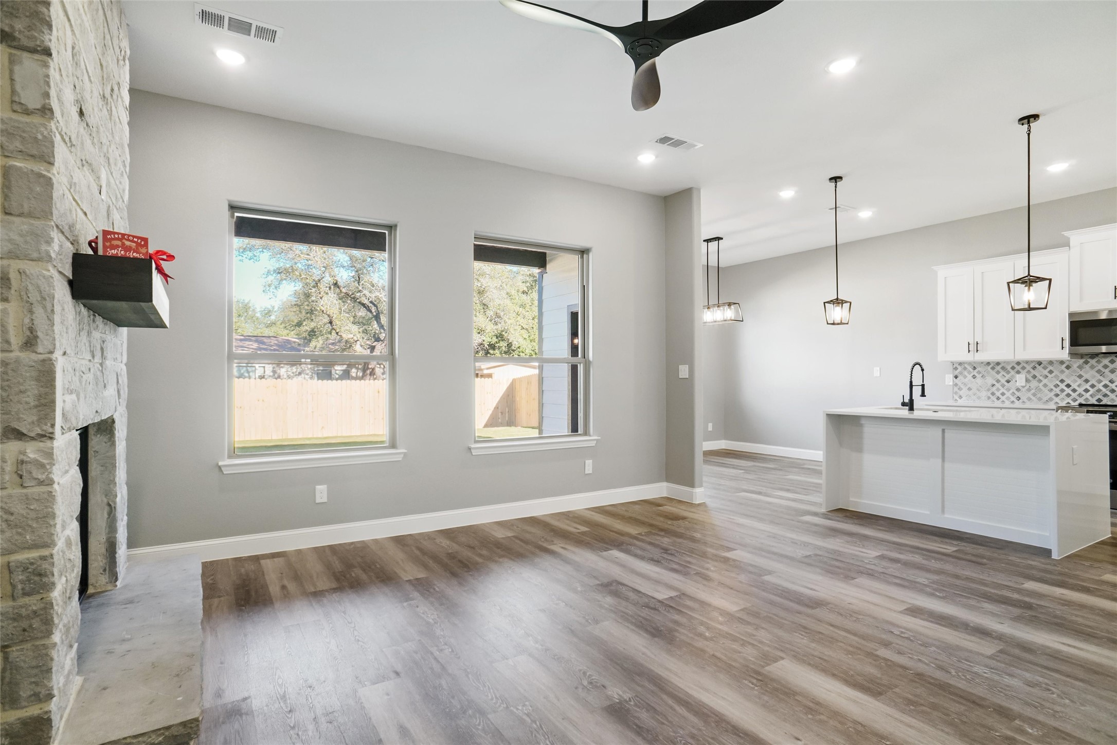 4913 Wichita Street Granbury TX 76048