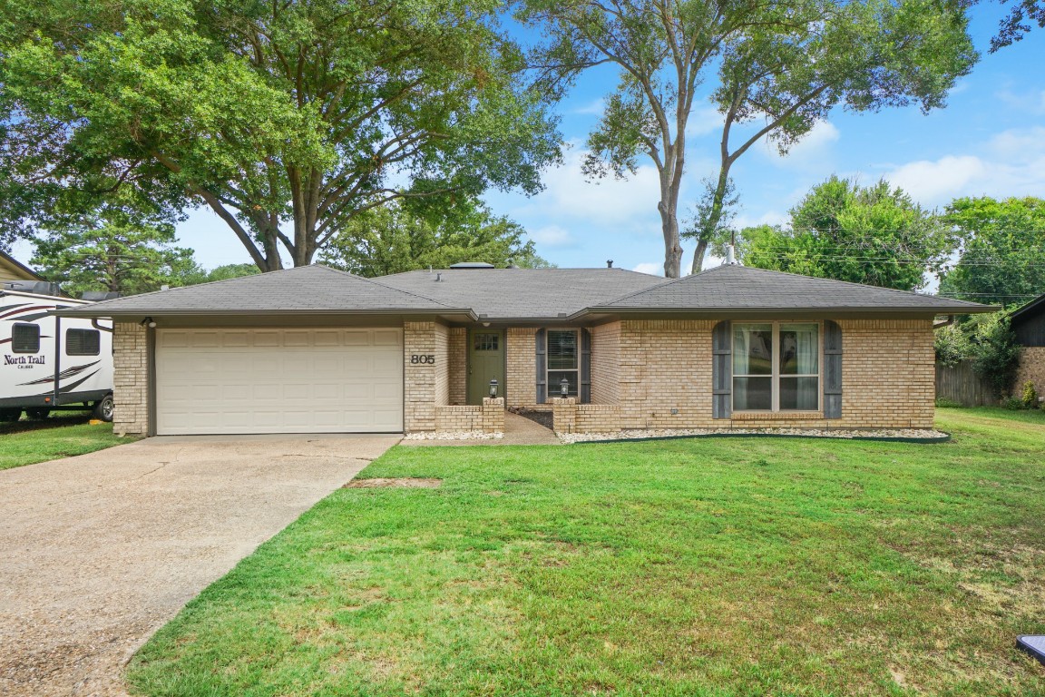 805 Bradley Drive Athens TX 75751