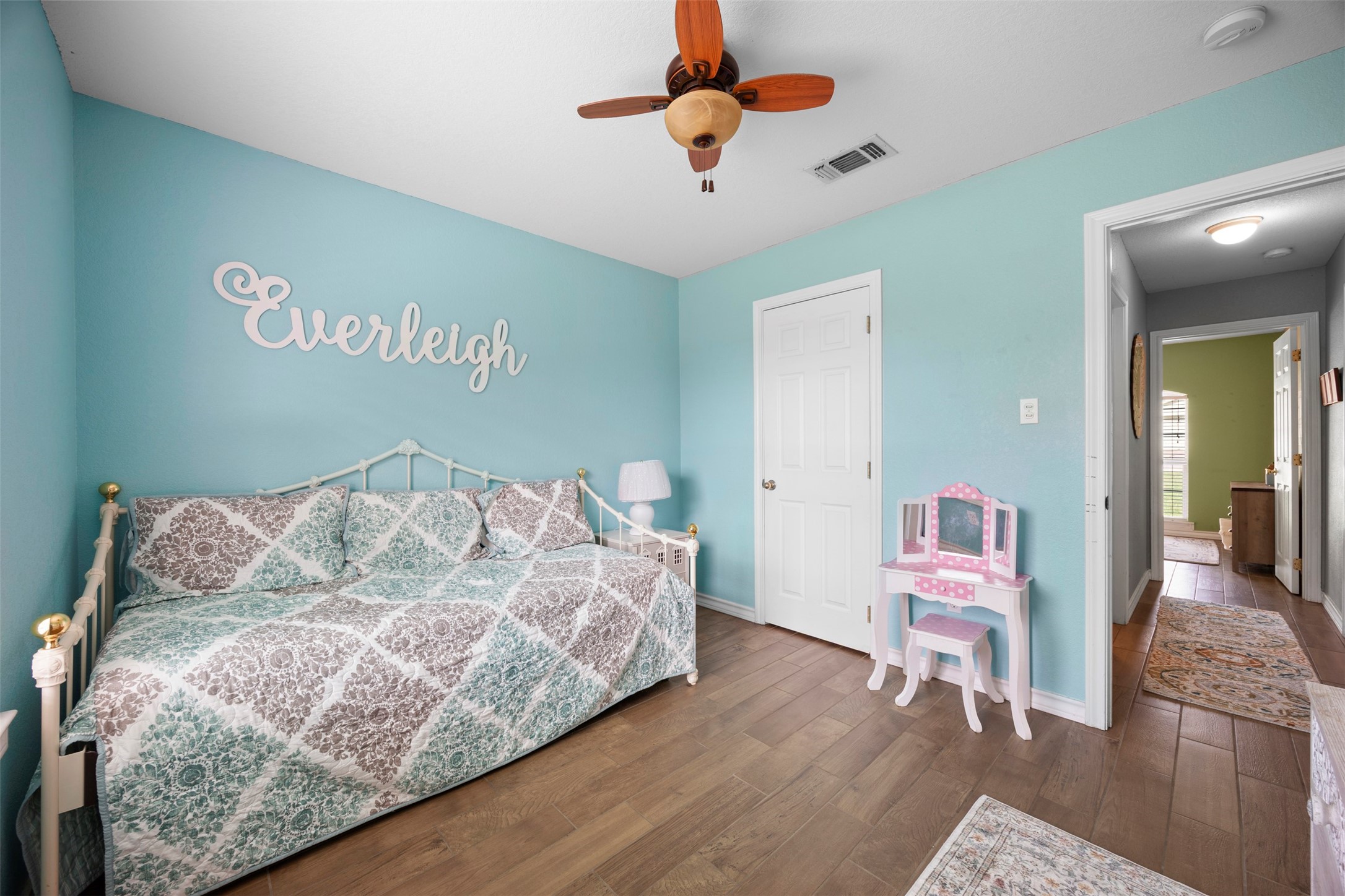 3928 Country Meadows Circle Granbury TX 76049