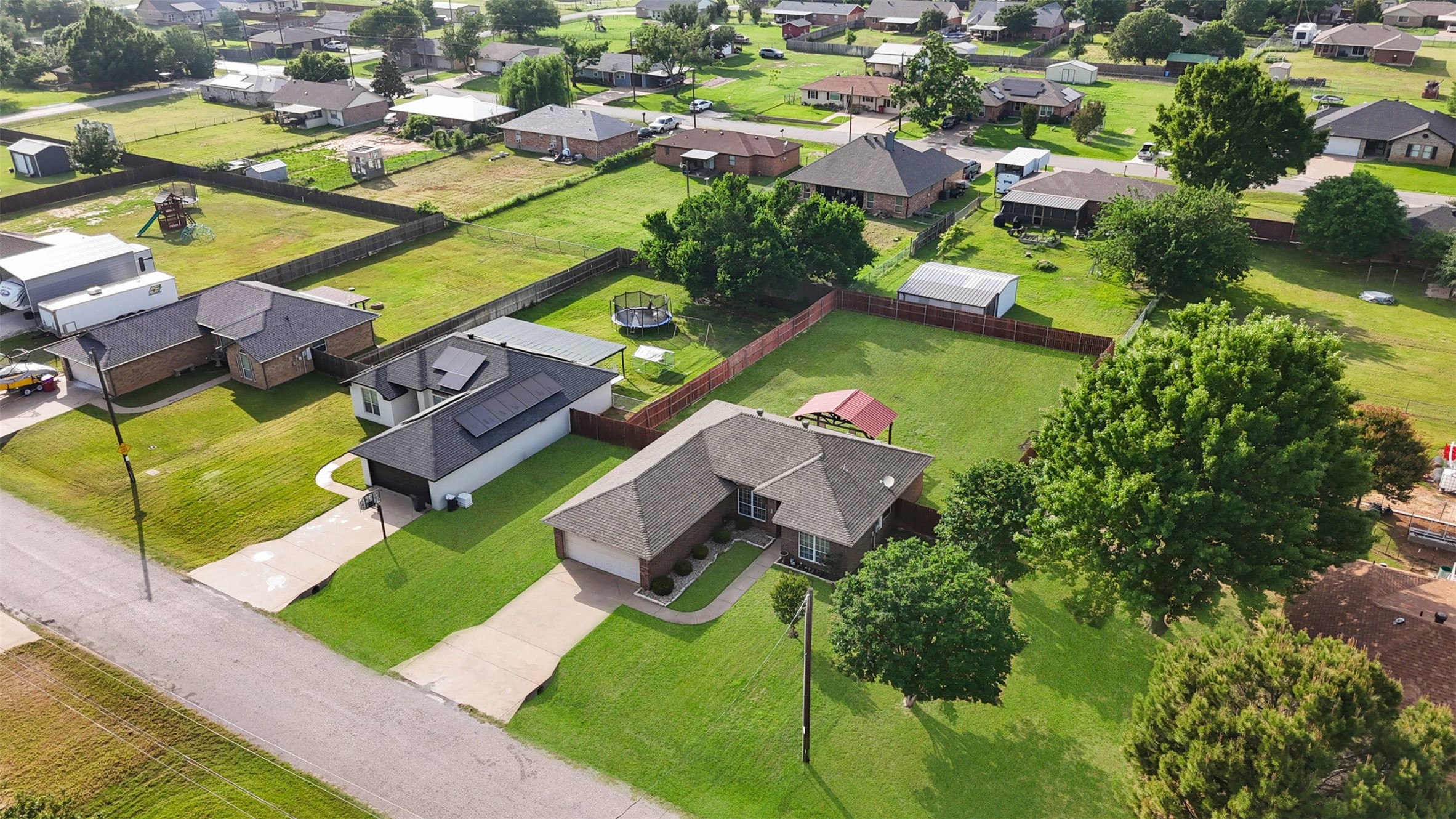 3928 Country Meadows Circle Granbury TX 76049