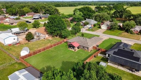 3928 Country Meadows Circle Granbury TX 76049