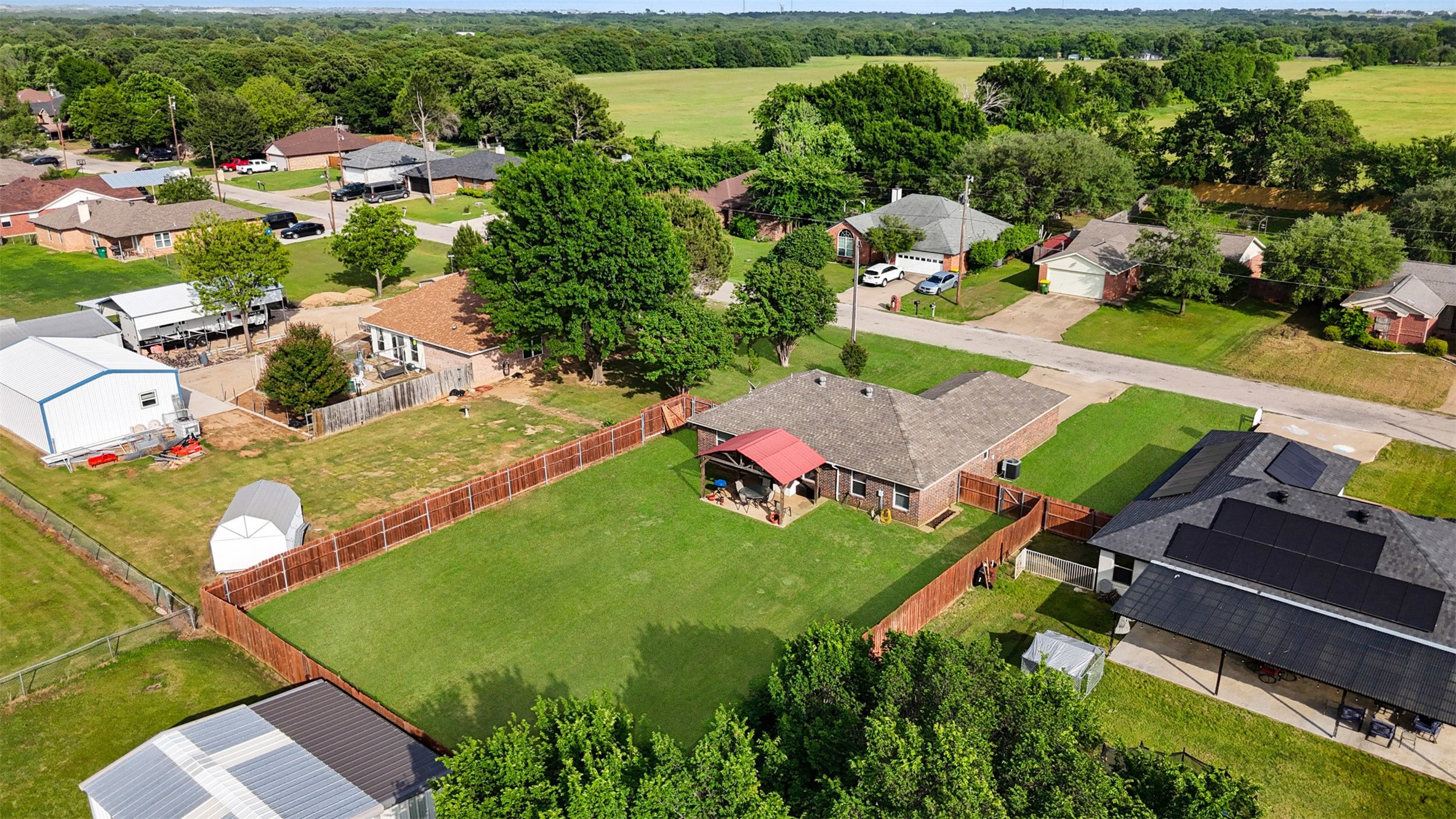 3928 Country Meadows Circle Granbury TX 76049