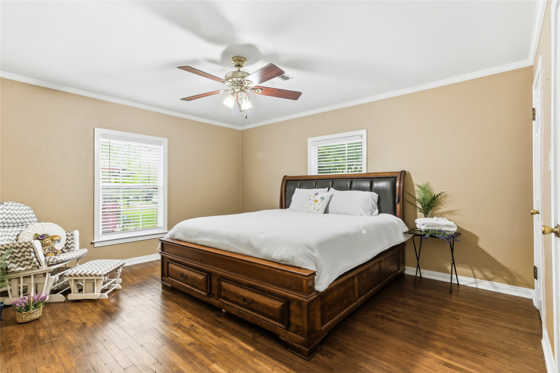 1825 N Highland Avenue Sherman TX 75092