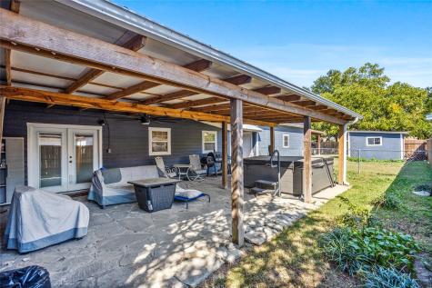 1825 N Highland Avenue Sherman TX 75092