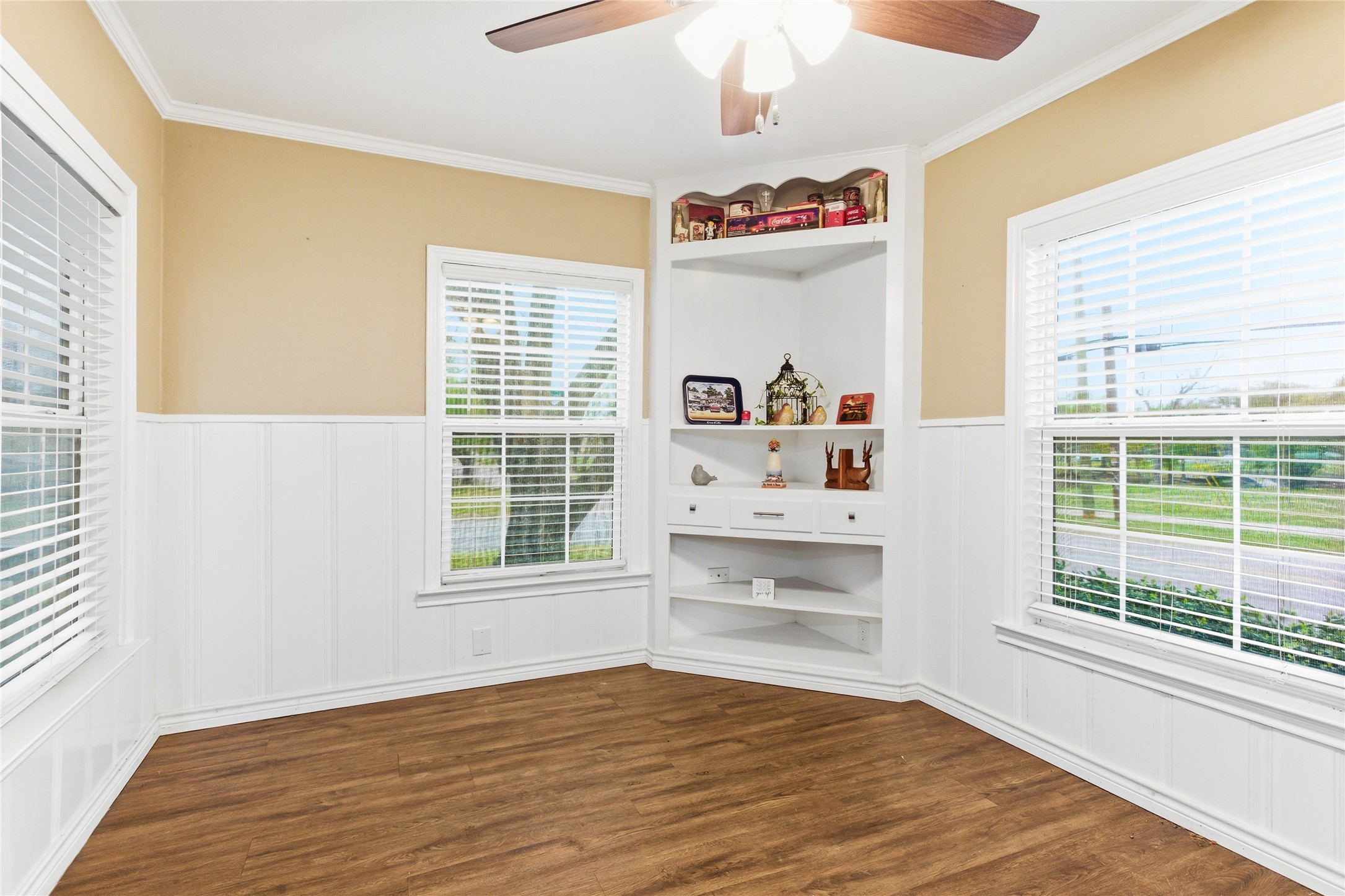 1825 N Highland Avenue Sherman TX 75092