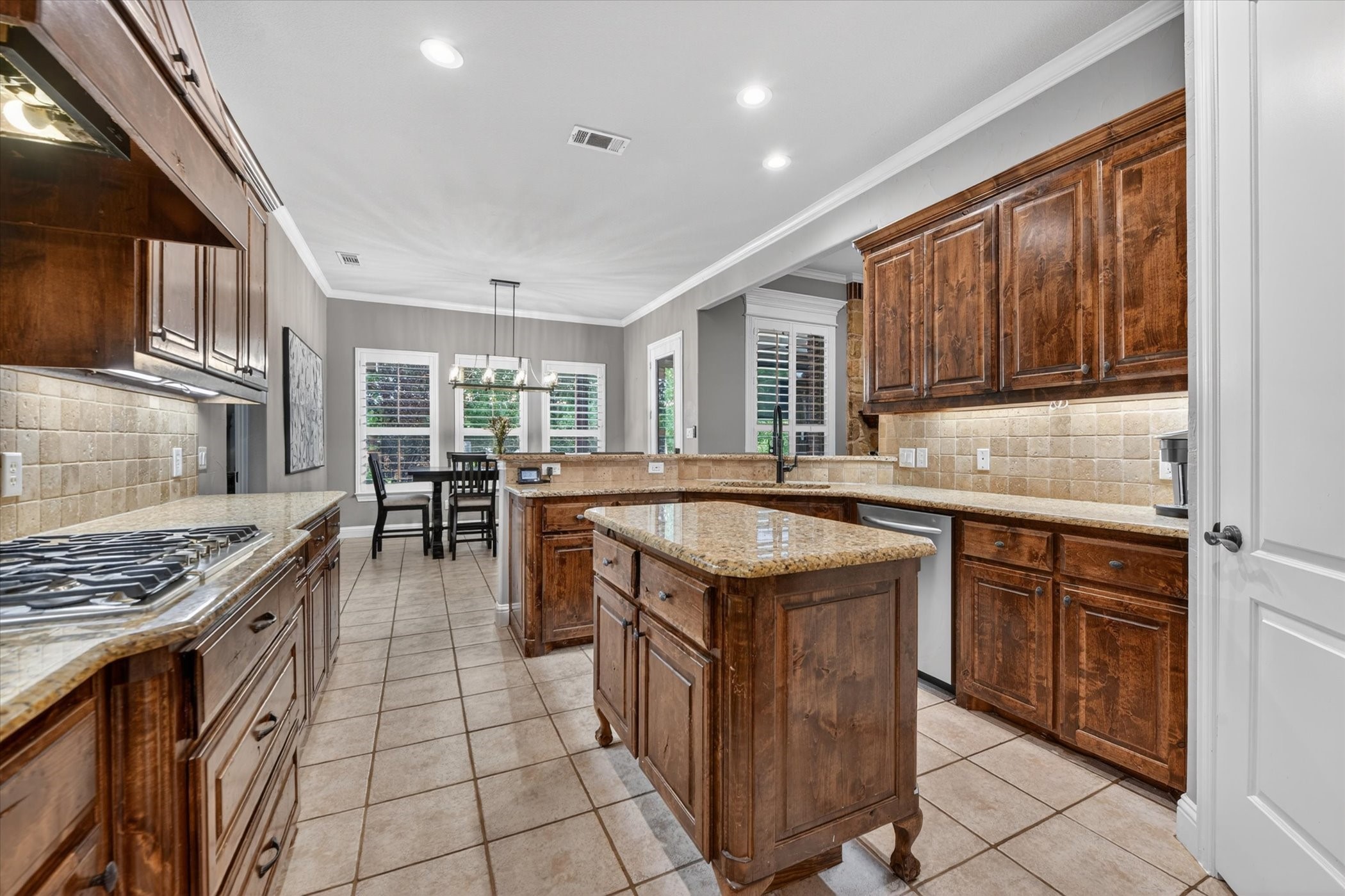 1005 Meadow Lark Lane Weatherford TX 76087