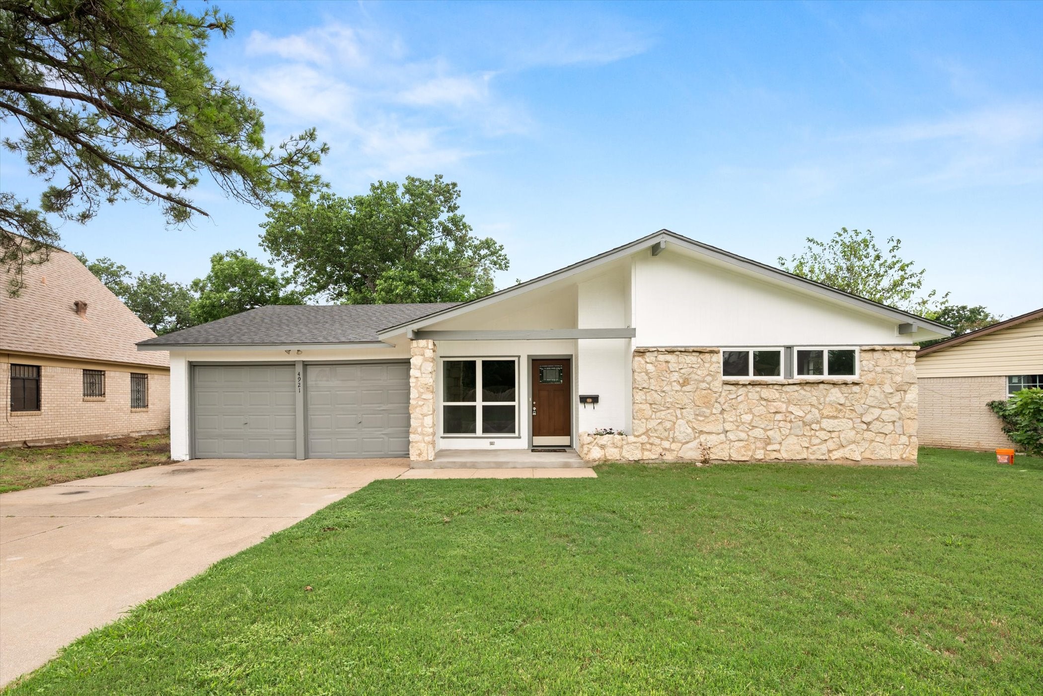4921 Alandale Drive Forest Hill TX 76119