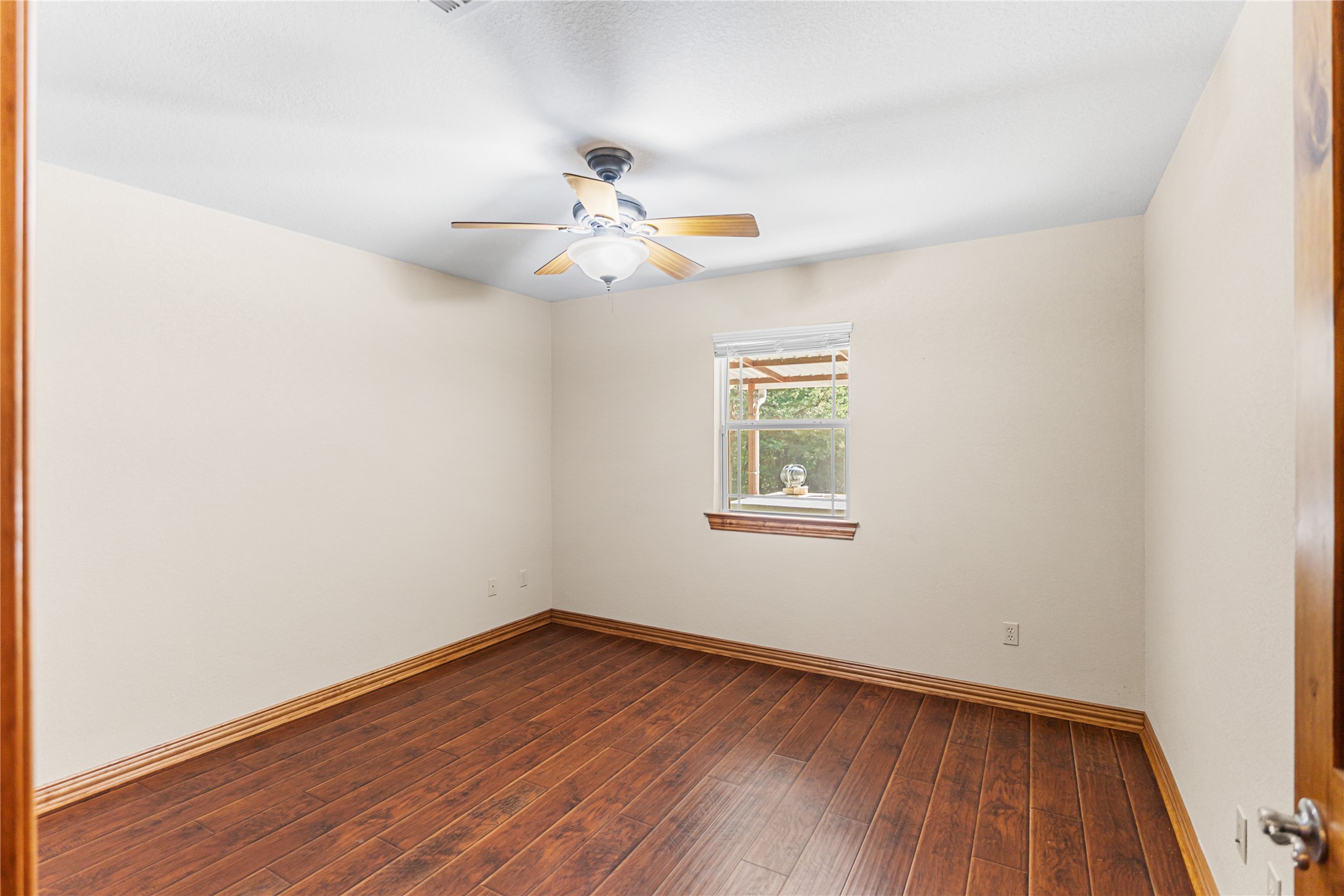 7275 Leavenworth Trail Mead OK 73449