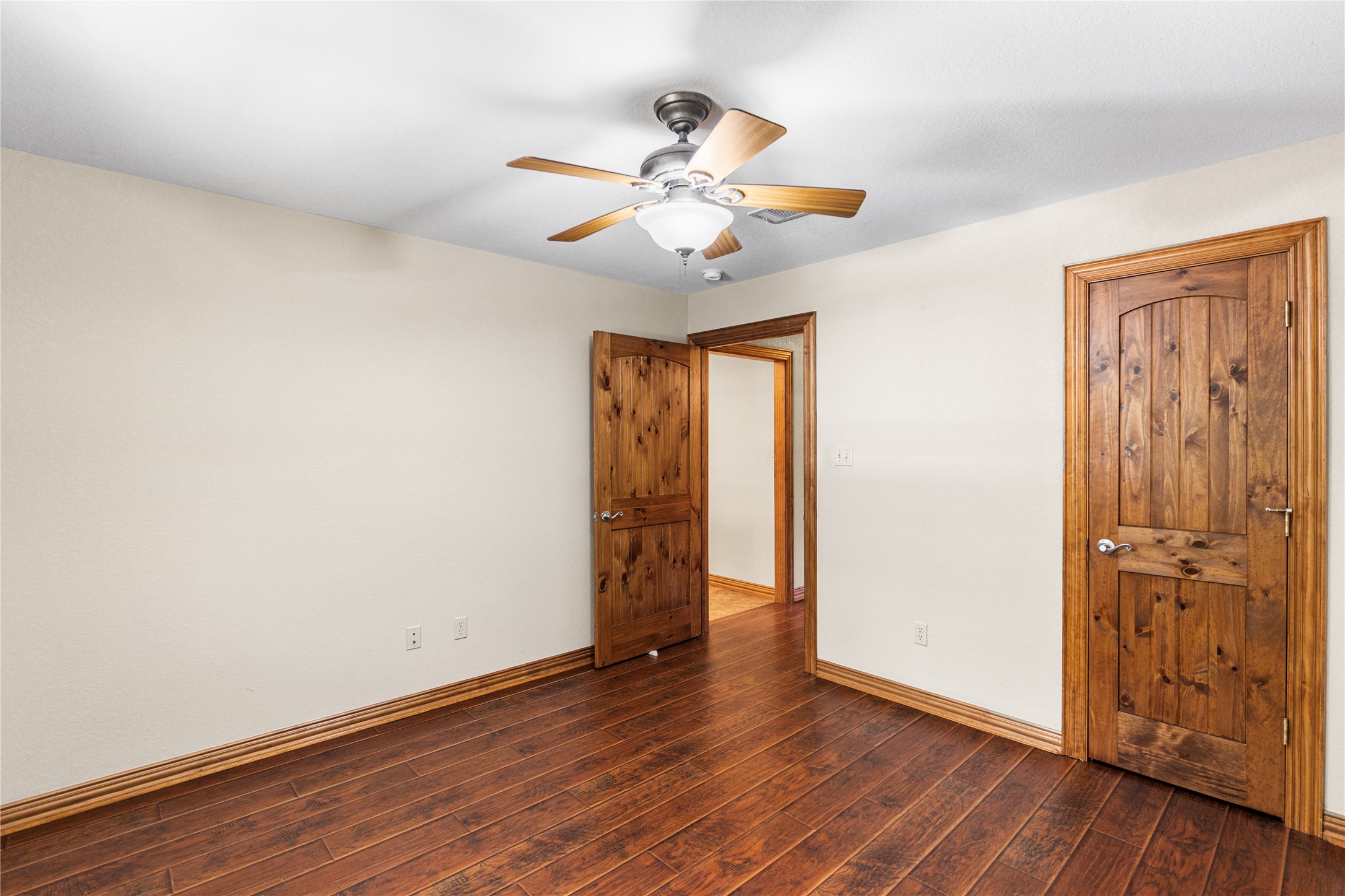 7275 Leavenworth Trail Mead OK 73449