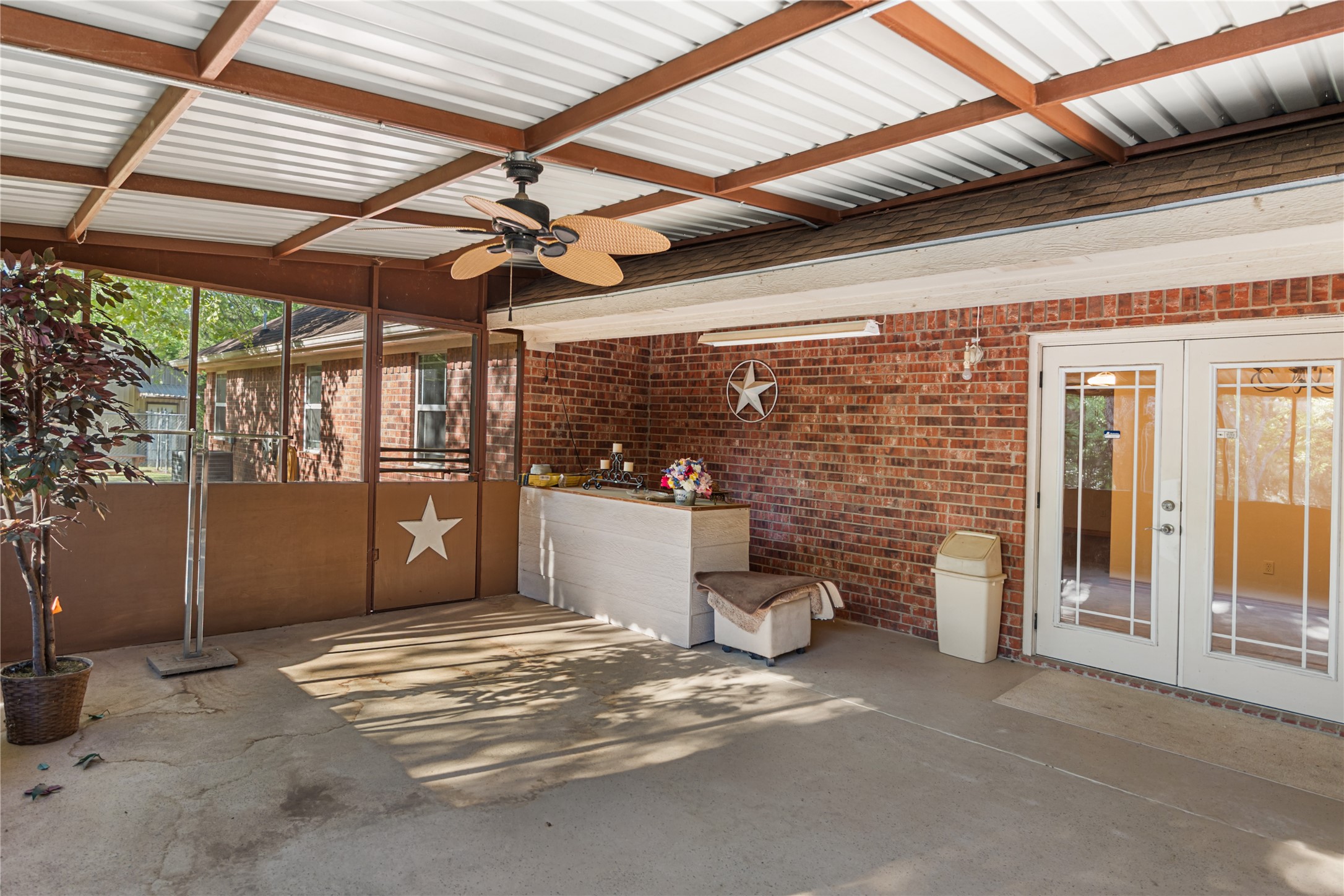 7275 Leavenworth Trail Mead OK 73449