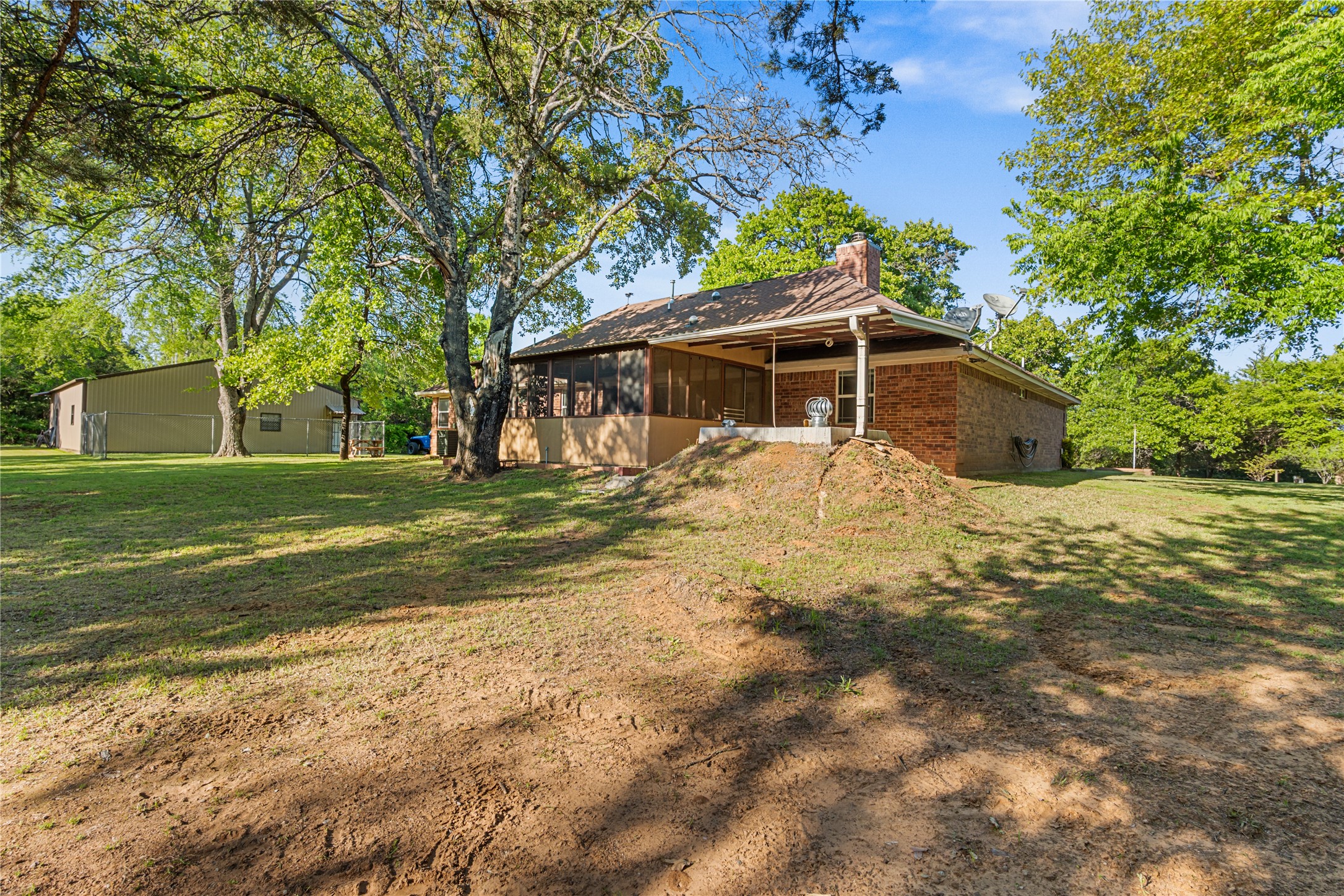 7275 Leavenworth Trail Mead OK 73449