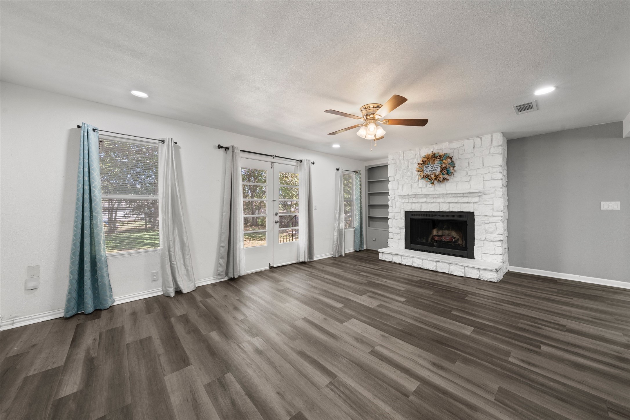 2128 Sunnydell Drive Waco TX 76711