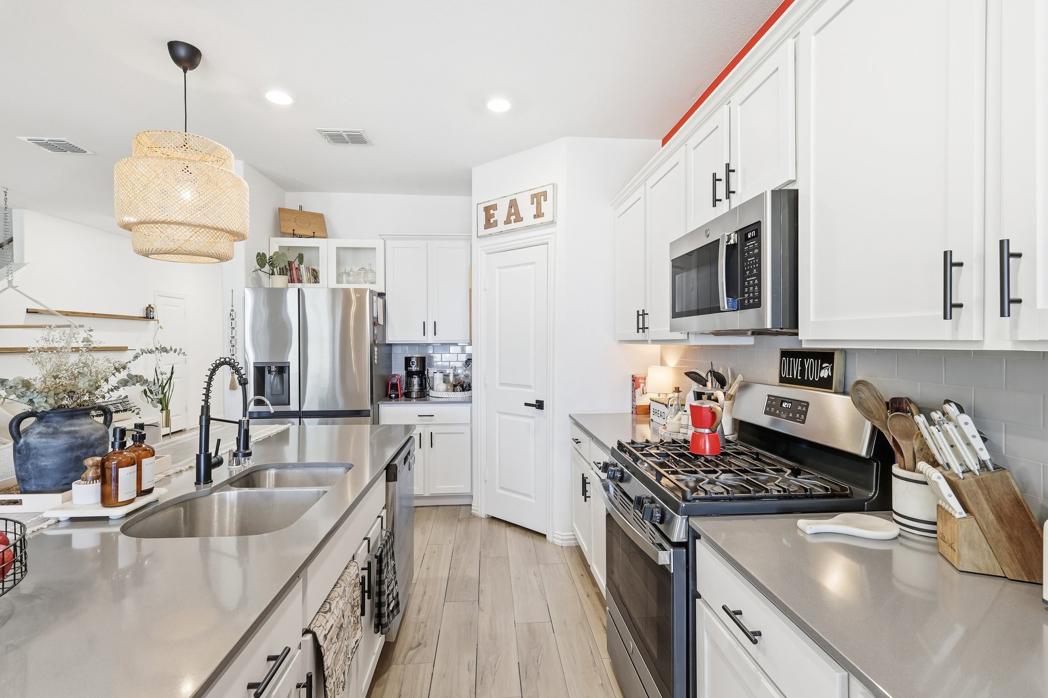 528 Ranchito Pass Fort Worth TX 76052