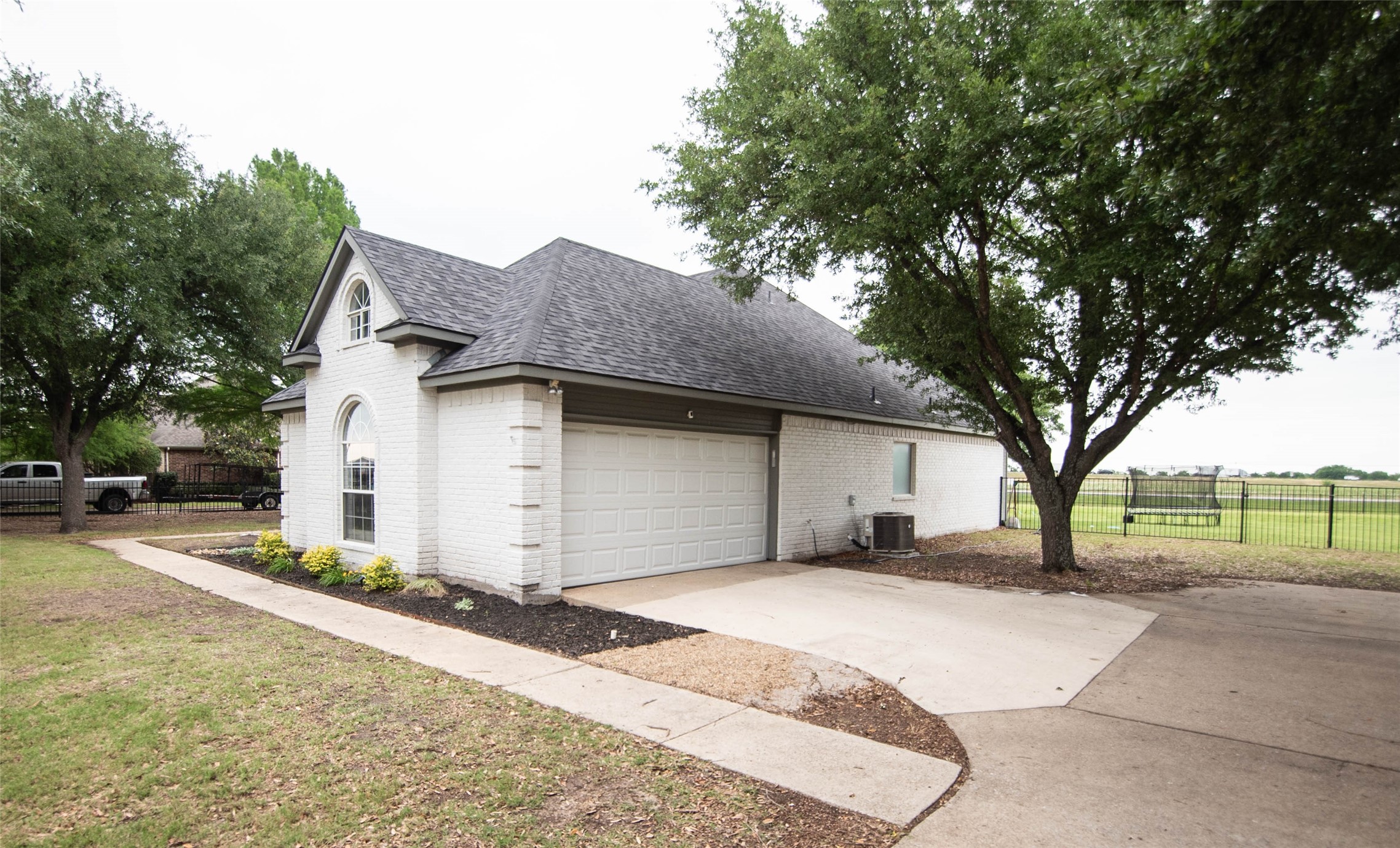 1393 W Alamosa Drive Talty TX 75160