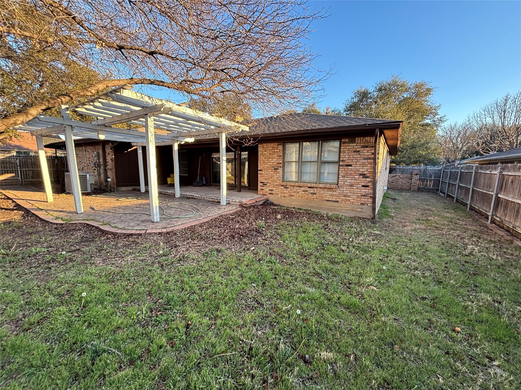 6533 Riviera Drive North Richland Hills TX 76180