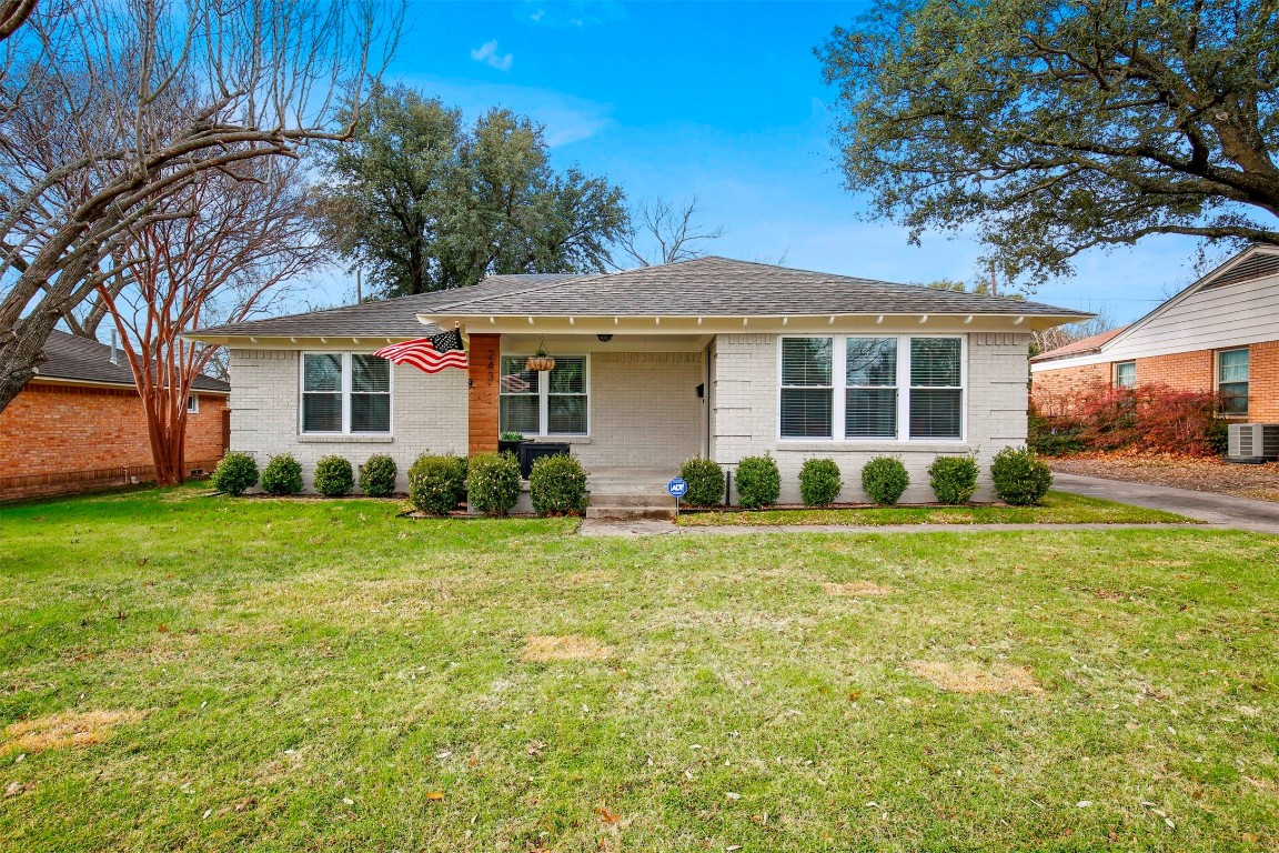 243 Easton Road Dallas TX 75218