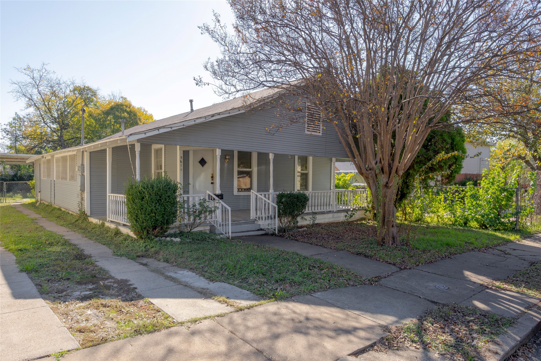 5611 Alton Avenue Dallas TX 75214